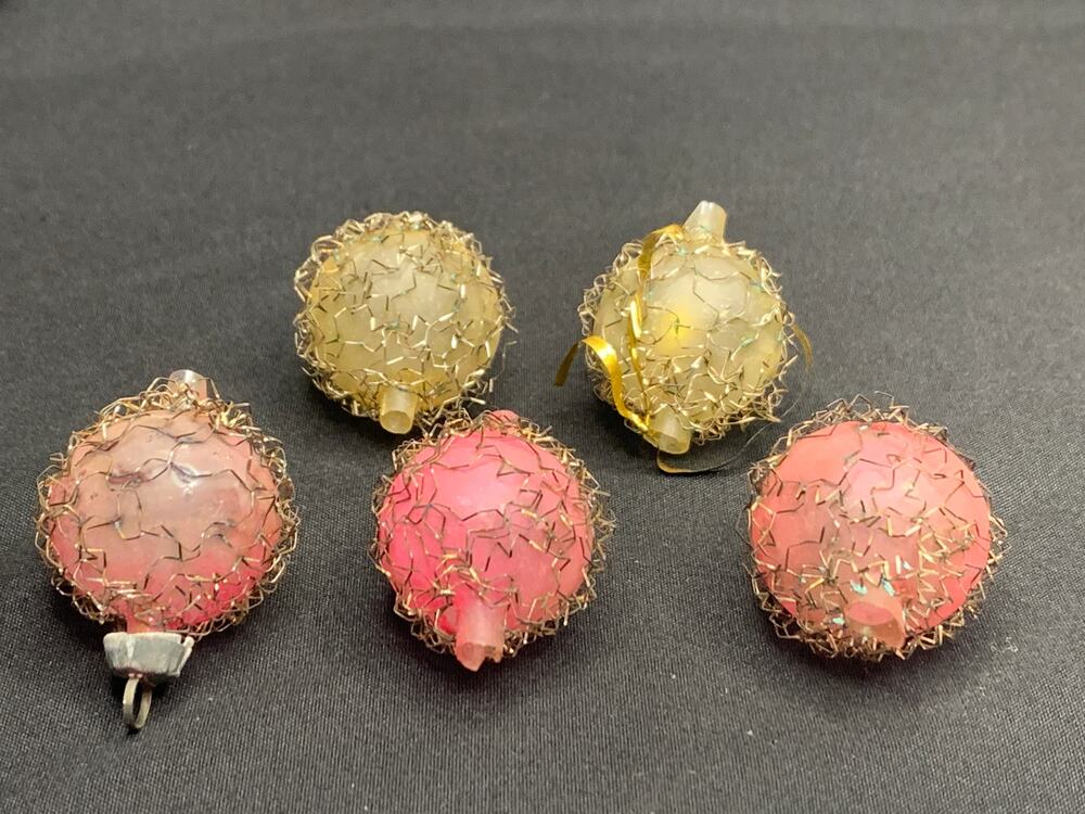 Vintage 1940s 1950s Wire Wrapped Glass Christmas Ornaments Mini Lot of 5